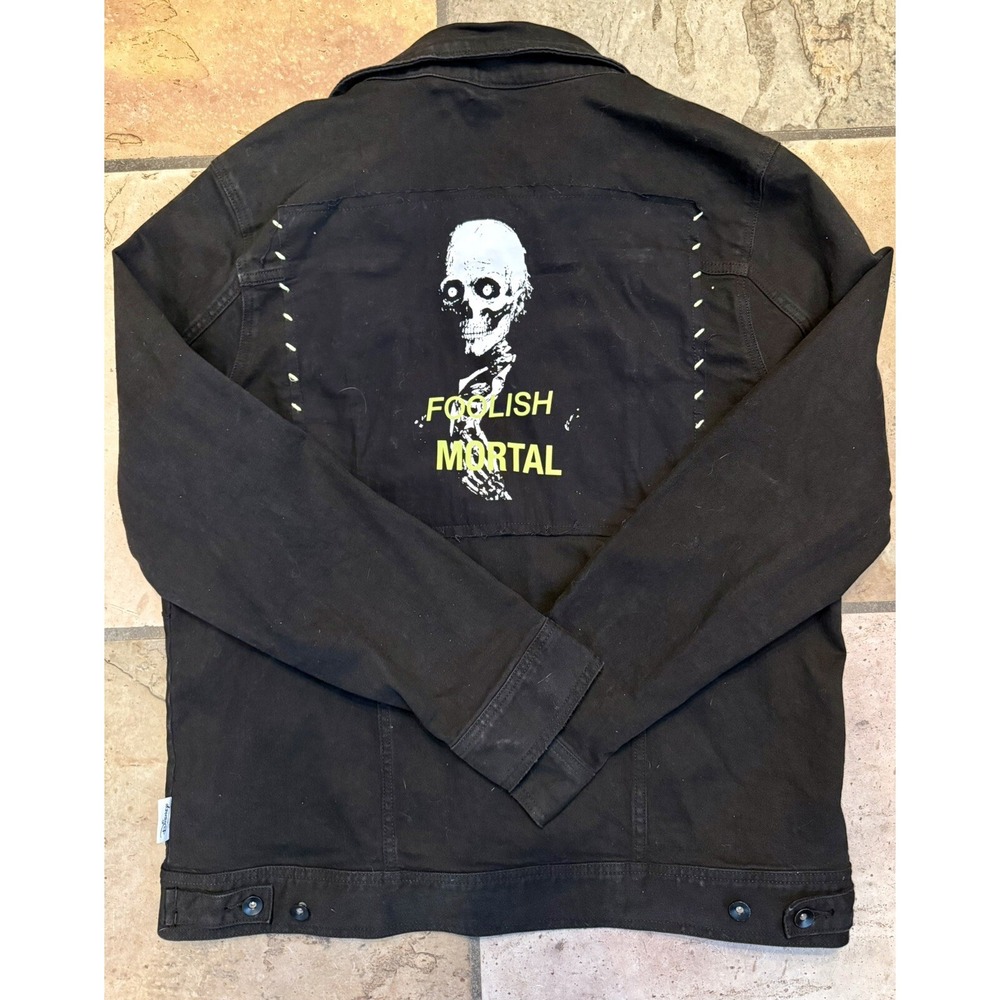 NEW Disney HAUNTED MANSION Foolish Mortal Black Jean Jacket Master Gracie XL